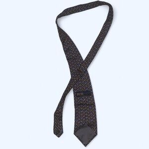 Elegant Patterned Tie